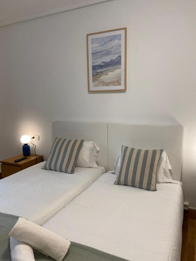 סן סבסטיאן Apartamento Amplio Y Central A Pie De Playa La Concha מראה חיצוני תמונה