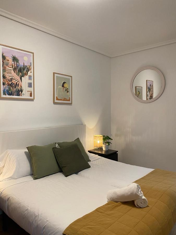 סן סבסטיאן Apartamento Amplio Y Central A Pie De Playa La Concha מראה חיצוני תמונה